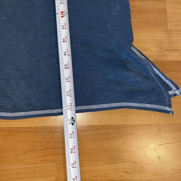 SWEATY BETTY Refresh T-shirt Top Women's Medium V-Neck Short Sleeve Blue - Picture 11 of 12